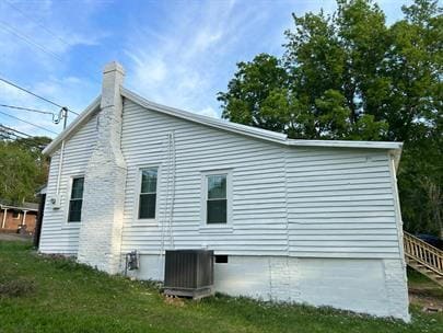 Building Photo - "Charming 2-Bedroom Retreat on Vinson High...