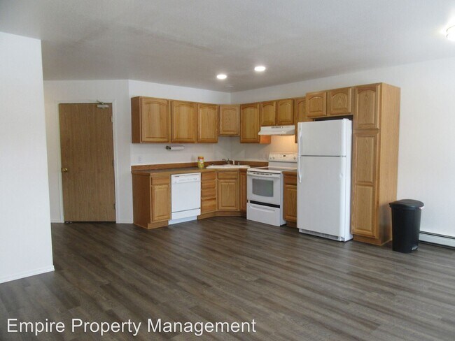 Building Photo - 3 br, 2.5 bath Apartment - 1212 26th Ave