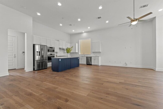 Foto del edificio - 6121 Sendero Hills Pkwy