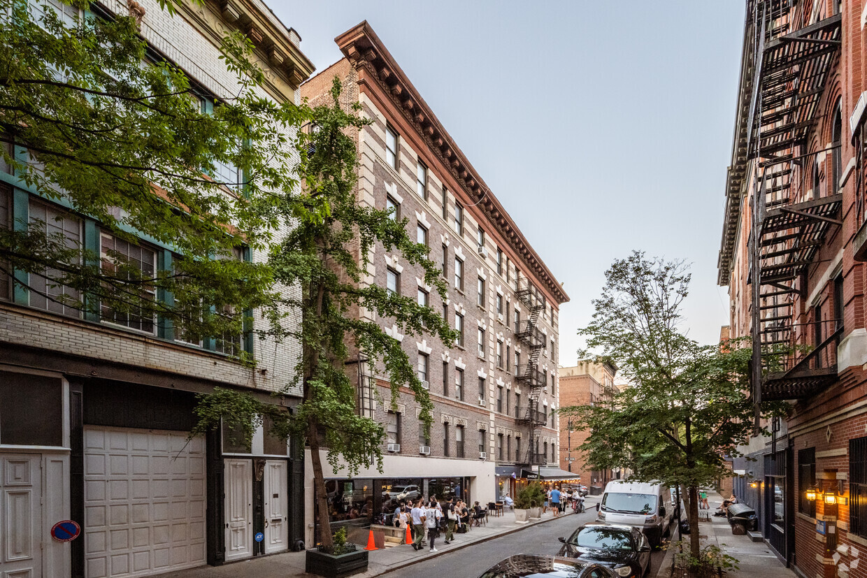Southwest Corner - 35 Bedford St
