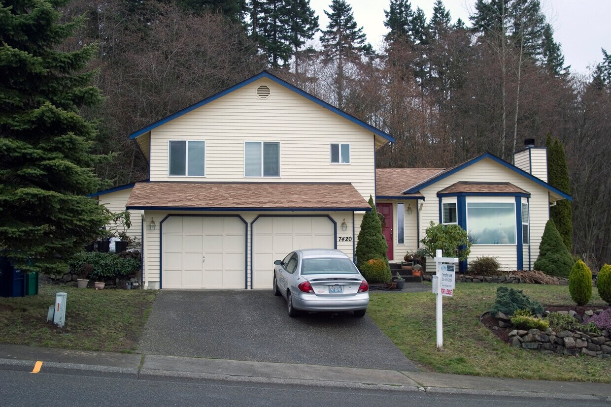 Foto principal - 7420 134th Ave SE