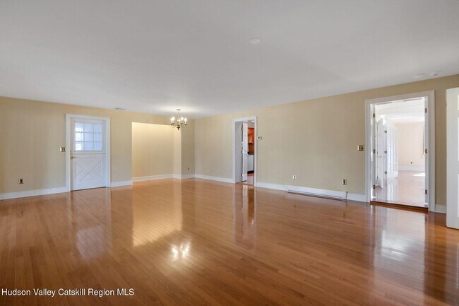 Foto del edificio - 411 Albany Ave