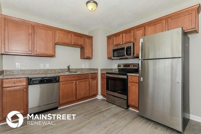 Building Photo - 319 Cedarwood Ln