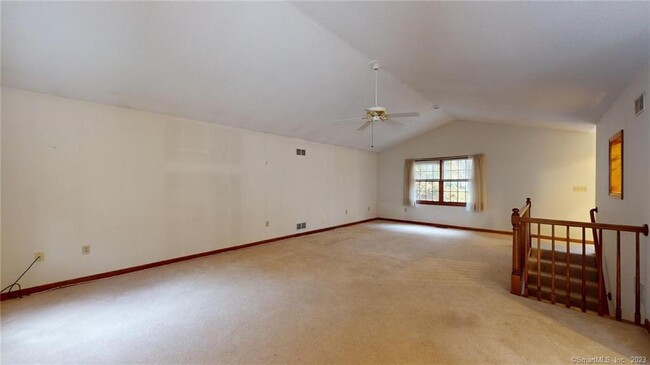 Building Photo - 111 Carriage House