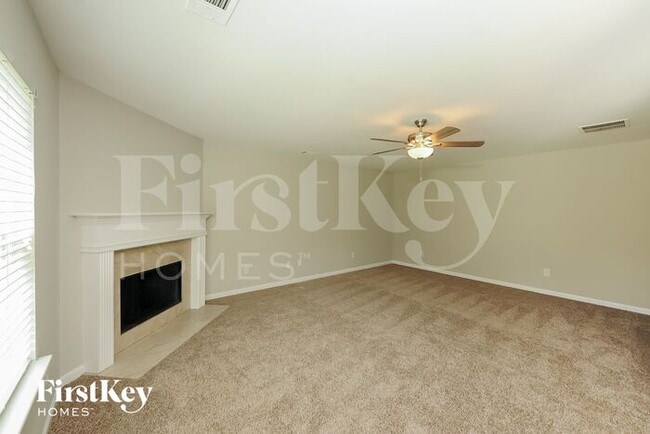 Building Photo - 3320 Ragan Ct