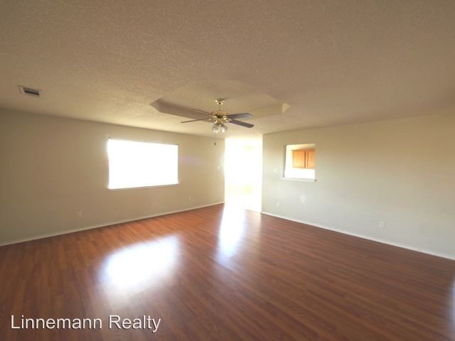 Foto del edificio - 3 br, 2 bath House - 3404 Basset Drive