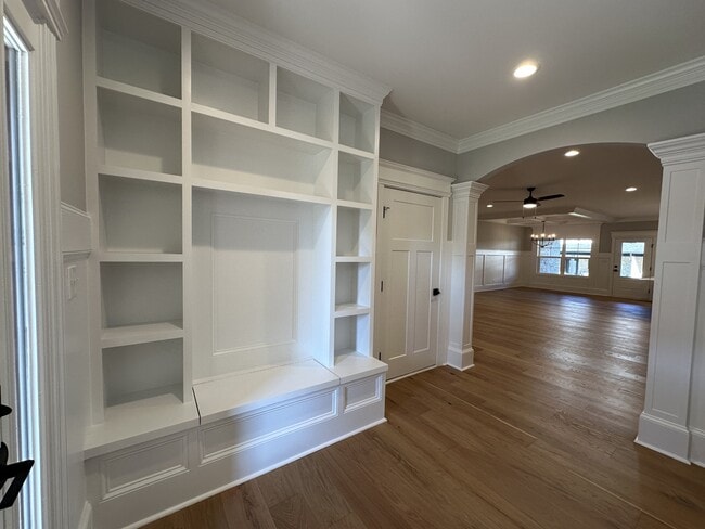 Photo - 1137 N Westyn Lp House