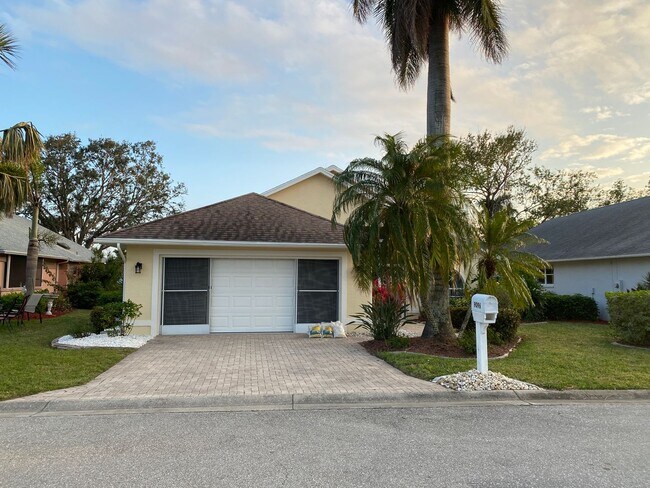 Building Photo - Gulf access community