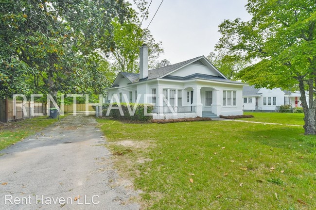Foto del edificio - 3 br, 2 bath House - 311 Saluda Avenue