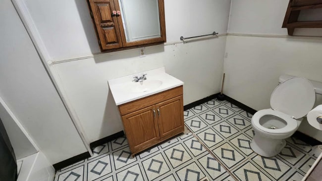 Building Photo - 6695 OH-314