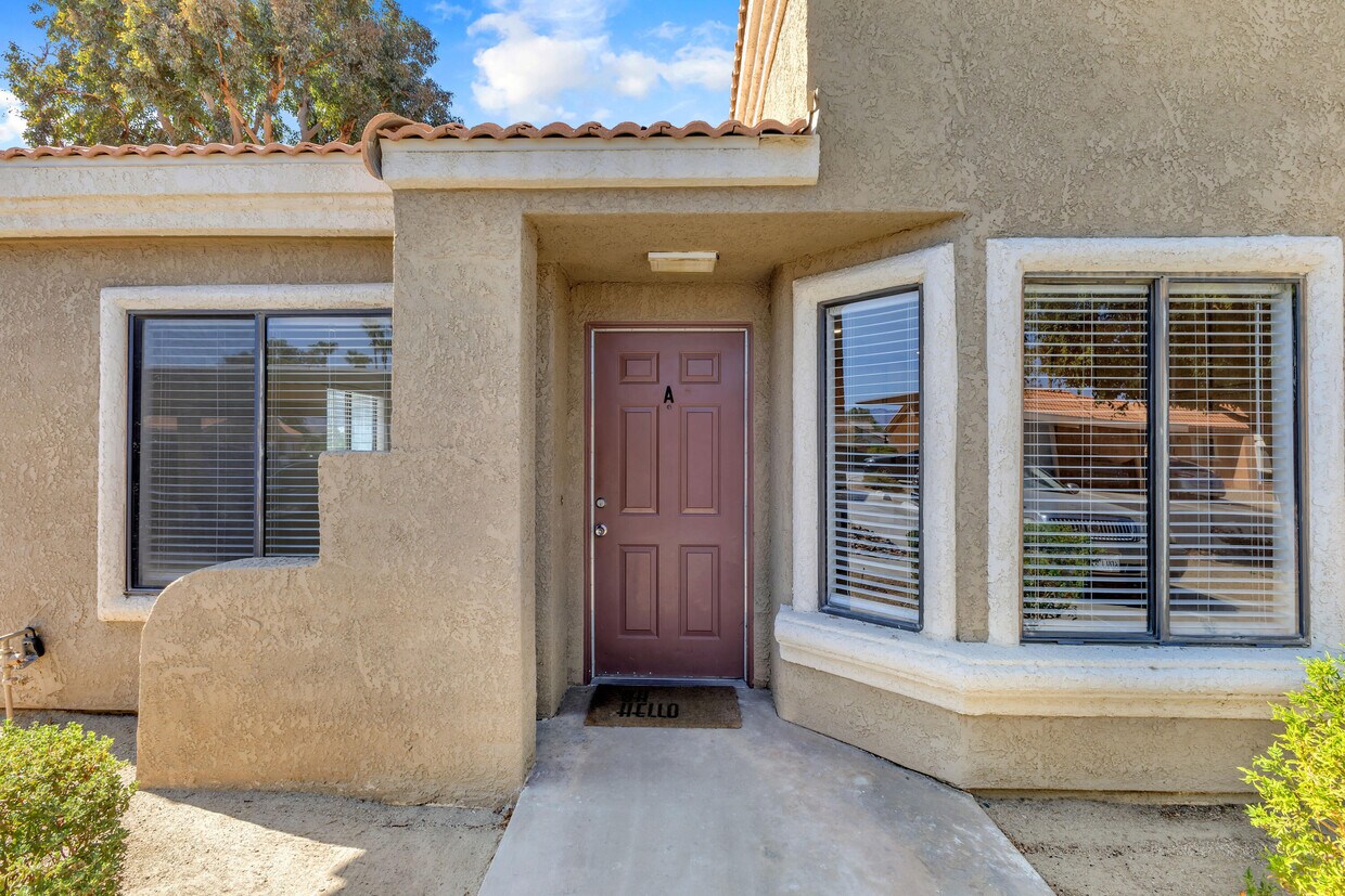Foto principal - 40900 Breezy Pass Rd