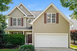 Building Photo - 8015 Willowglen Dr