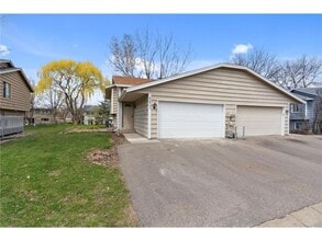 Building Photo - 4421 Cinnamon Ridge Cir