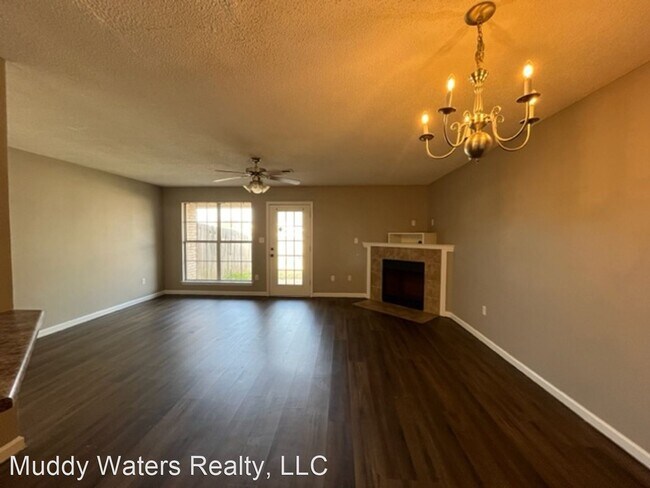 Foto del edificio - 3 br, 2 bath House - 3748 Iron Horse