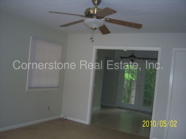 Building Photo - 202 Onie Ct