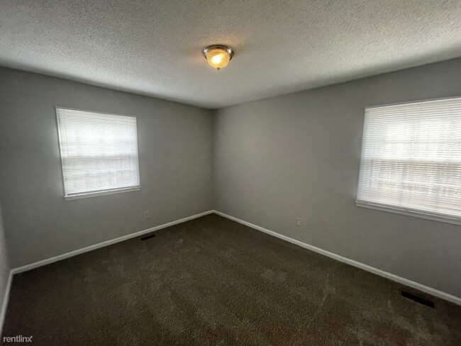 Building Photo - 3 br, 2 bath House - 5905 Periwinkle Ct