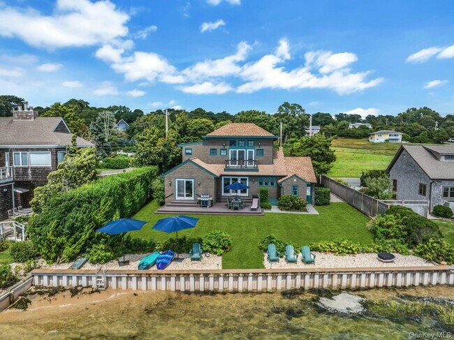Foto del edificio - 310 E Montauk Hwy