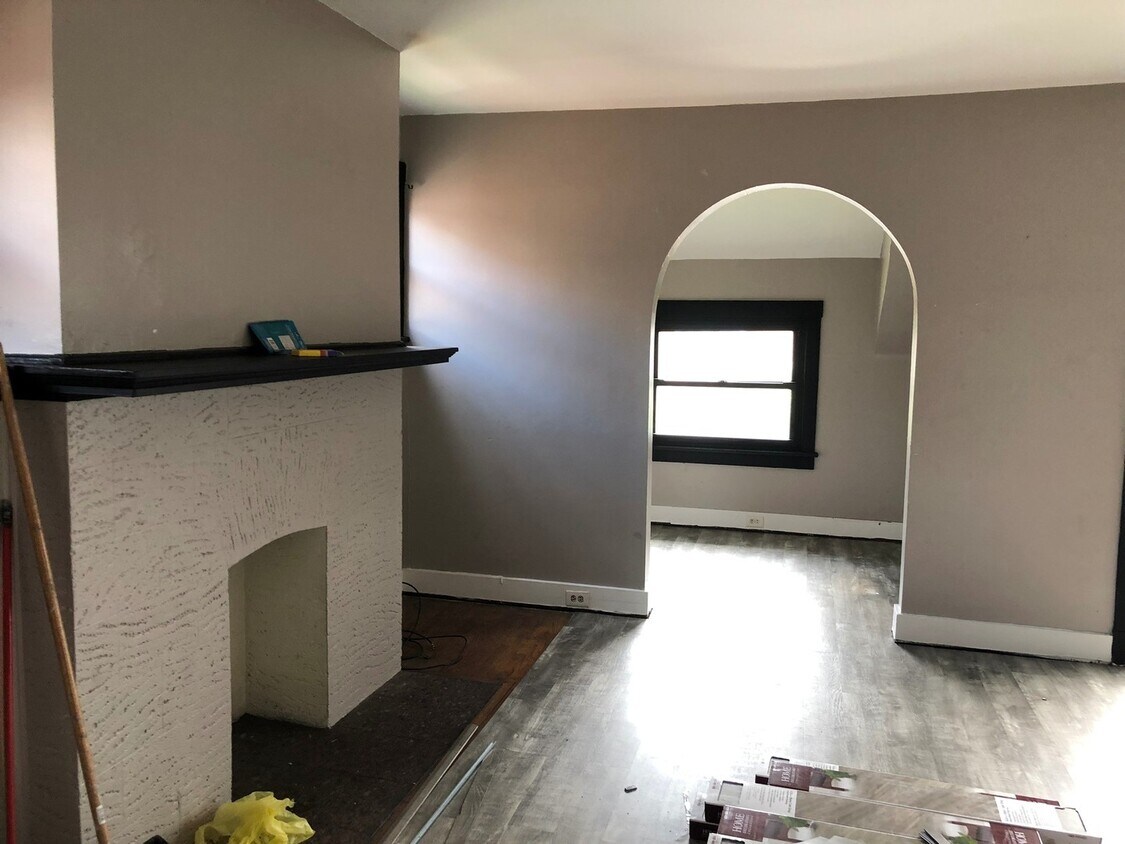 Foto principal - 3863 Brighton Road