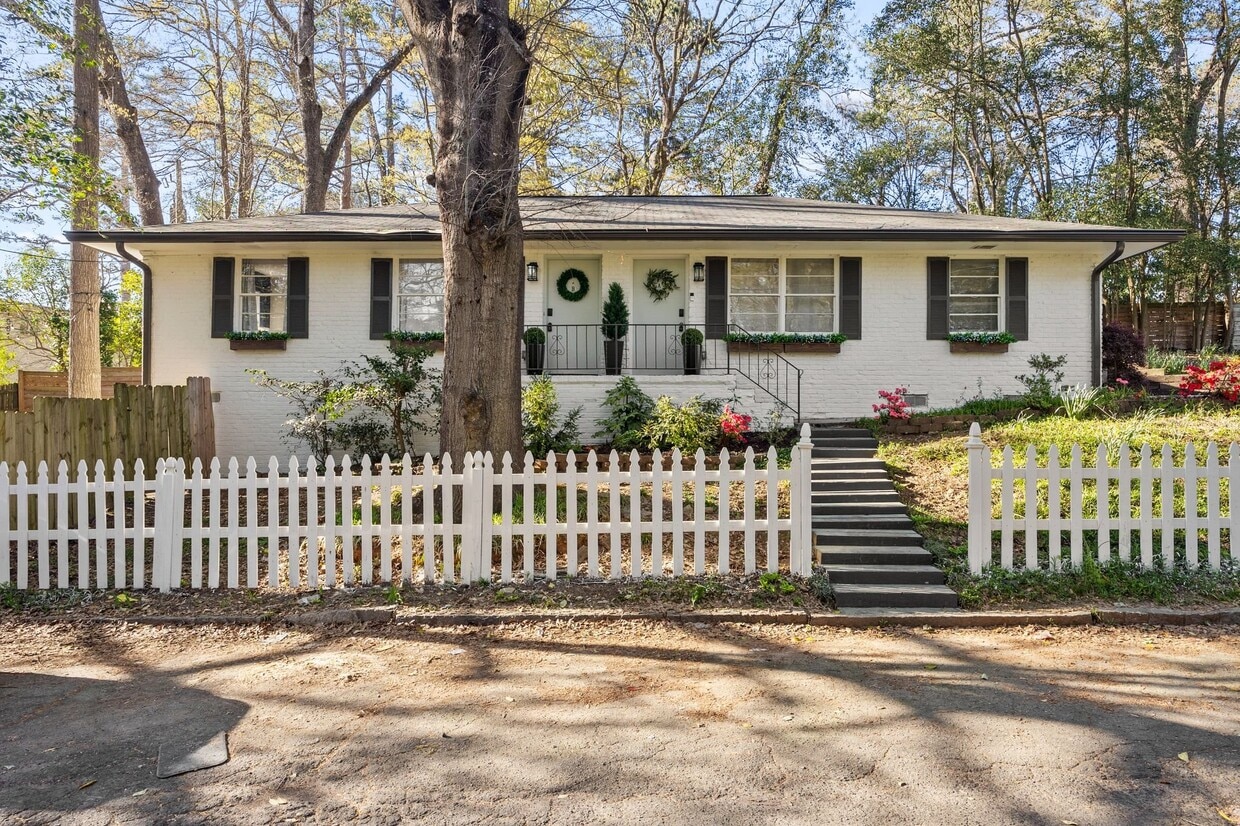 Photo - 2160 Lenox Rd NE (Atlanta, GA)