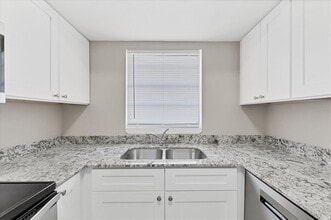 Building Photo - 101 Avenida De Bahia