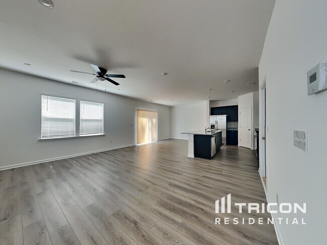 Foto del edificio - 2472 Lennox Rd SE
