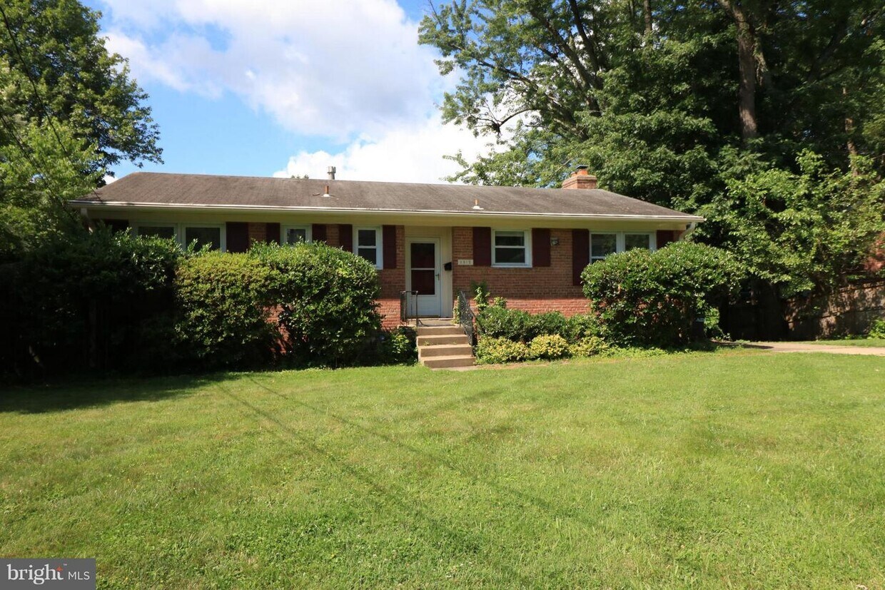 Primary Photo - 6312 Haviland Dr