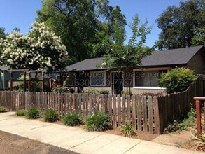 Building Photo - 1731 Normal Ave