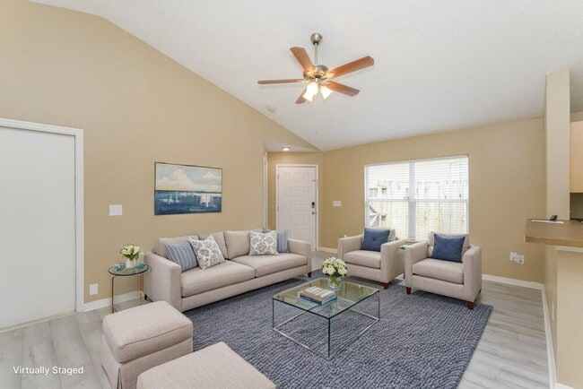 Building Photo - 6719 Summer Cove Dr