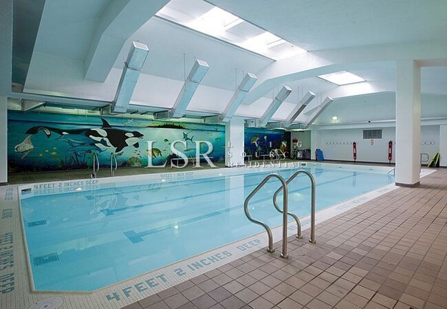 Building Photo - 80 N Moore St