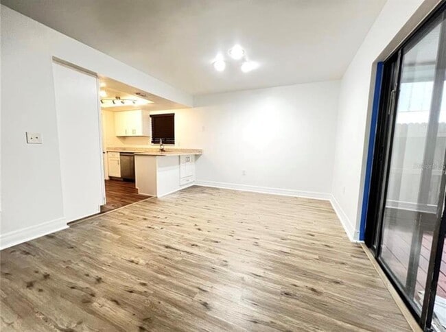 Foto del edificio - 1336 Bramblewood Dr