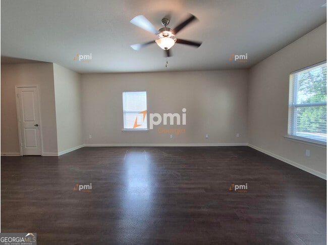 Building Photo - 122 Innis Brk Cir SW