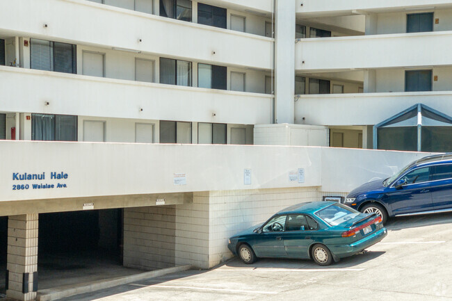 Foto del edificio - Kulanui Hale