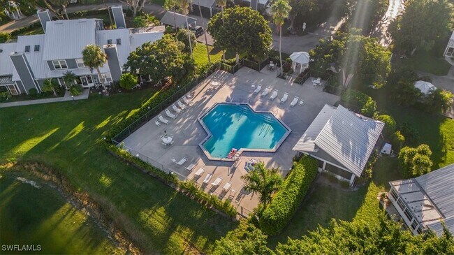 Foto del edificio - 3408 Timberwood Cir
