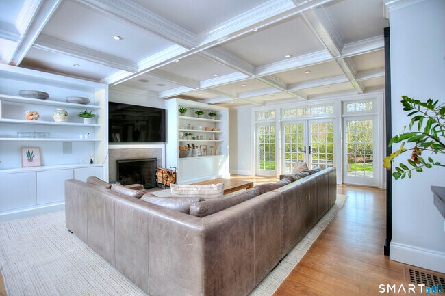 Foto del edificio - 46 Burr Farms Rd