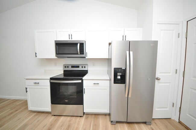 Foto del edificio - 1220 Brookstone Terrace