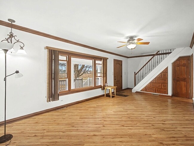 Foto del edificio - 8621 Natchez Ave