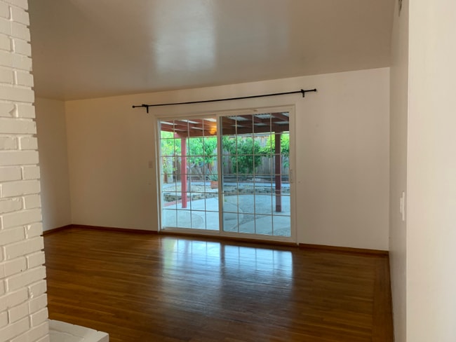 Foto del edificio - 315 N Abbott Ave