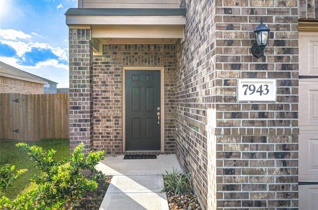 Building Photo - 7943 Vacek Meadows Loop