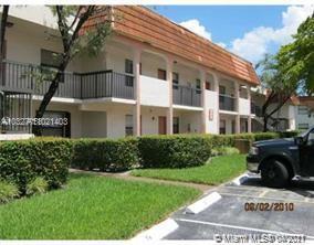 Building Photo - 850 NE 209th Terrace