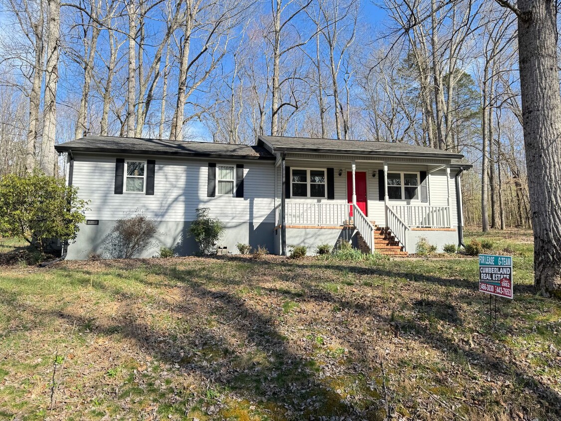 Foto principal - FOR LEASE- SINGLE FAMILY HOME IN MORRISON TN!