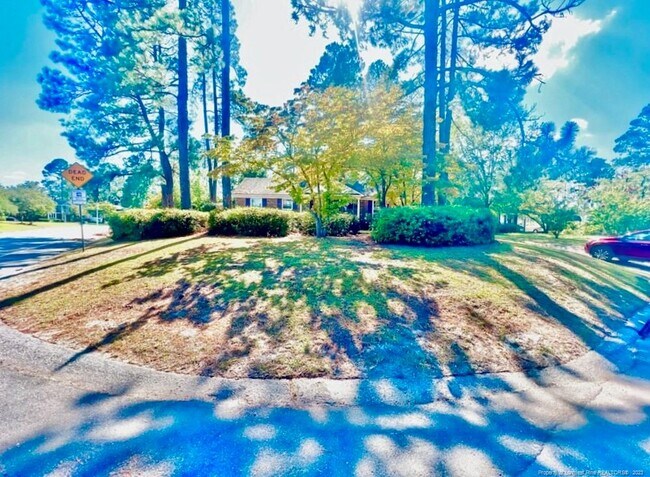 Building Photo - 5401 Chesapeake Rd