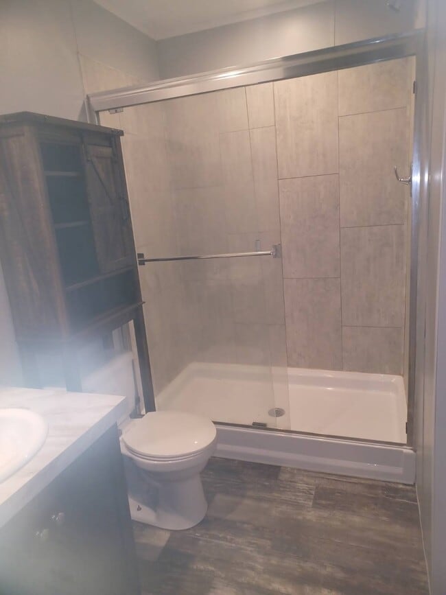 Foto del edificio - 1214 Roseport Rd