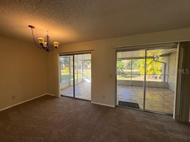 Foto del edificio - 10312 Hidden Ln