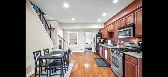 Kitchen - 1014 Freyburg St
