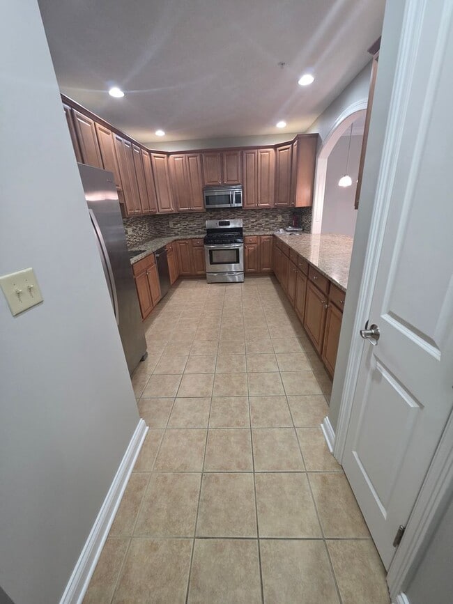 Interior Photo - Pinnacle on Meridian