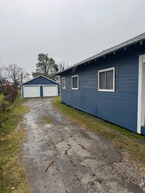 Building Photo - 1410 18th St