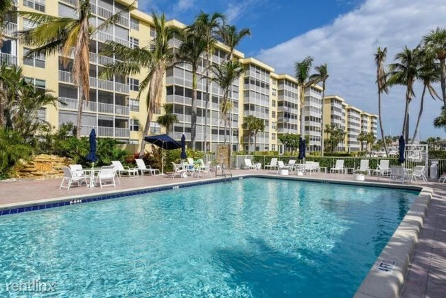 Building Photo - 1 Harbourside Dr