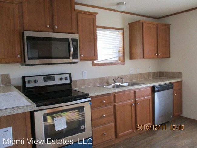 Building Photo - 5825 OH-128