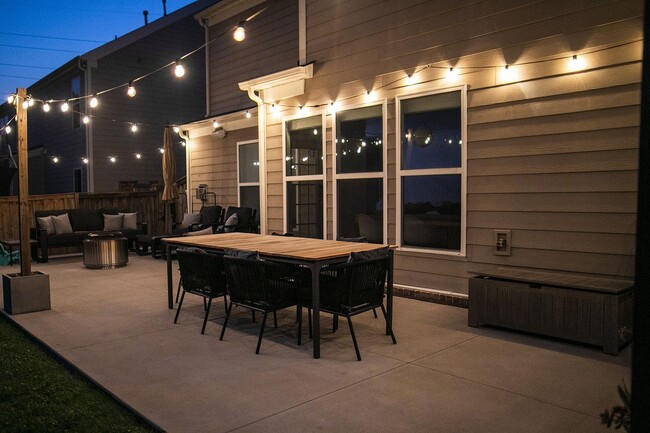 Building Photo - **LIKE-NEW HOME AVAILABLE FOR LEASE IN FRA...