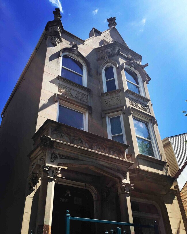 Foto del edificio - 2869 W 21st St